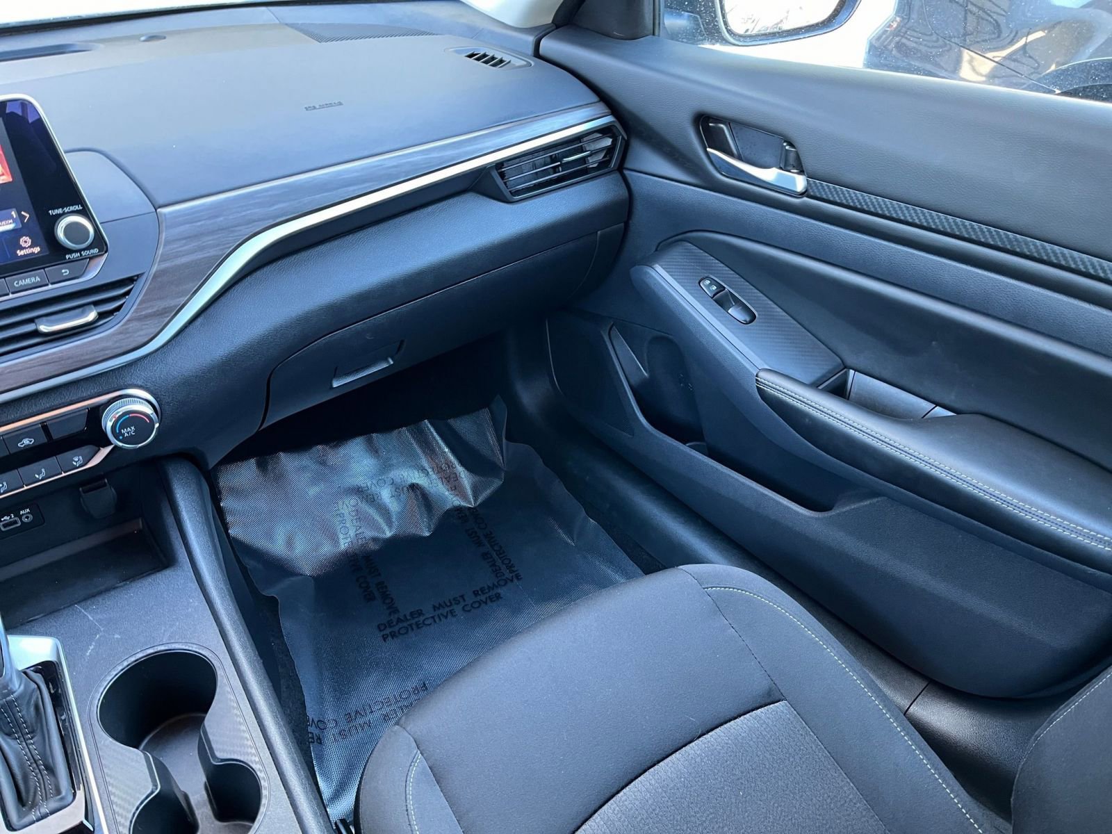 Thumbnail: 2025 Nissan Altima - 31