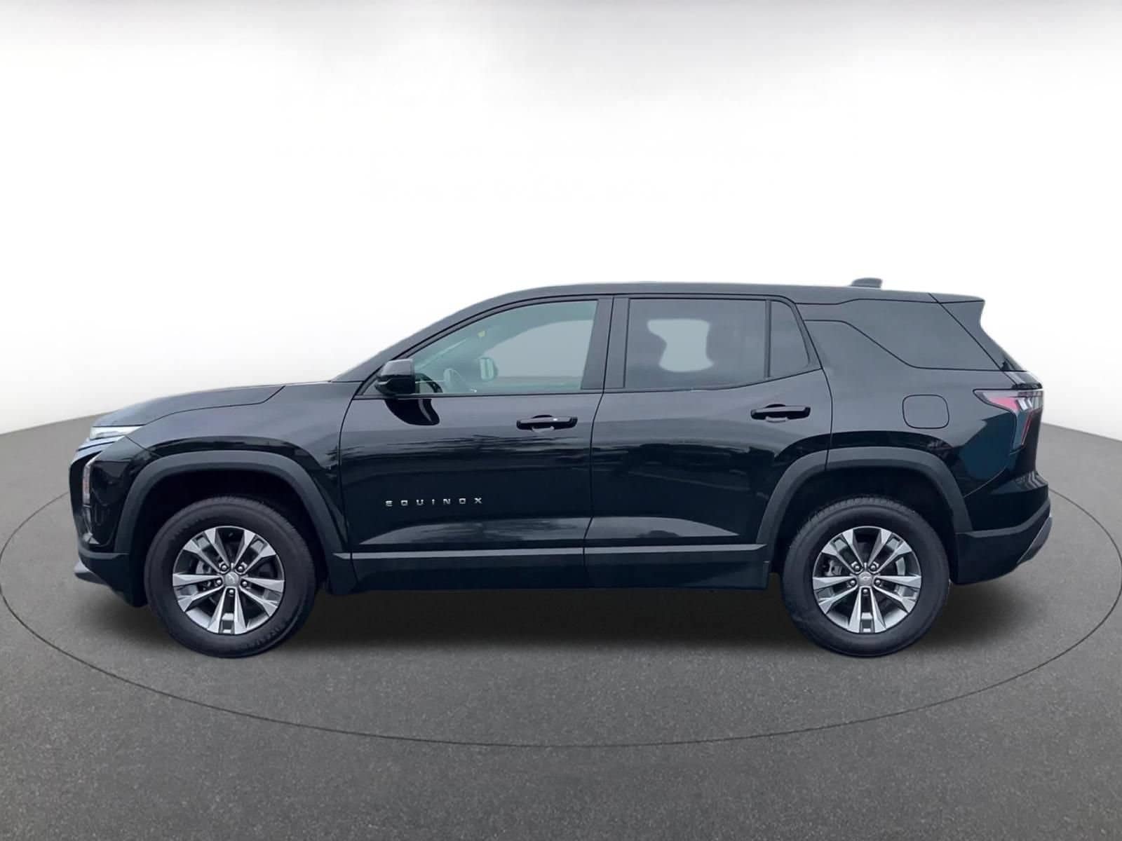 Thumbnail: 2025 Chevrolet Equinox - 9