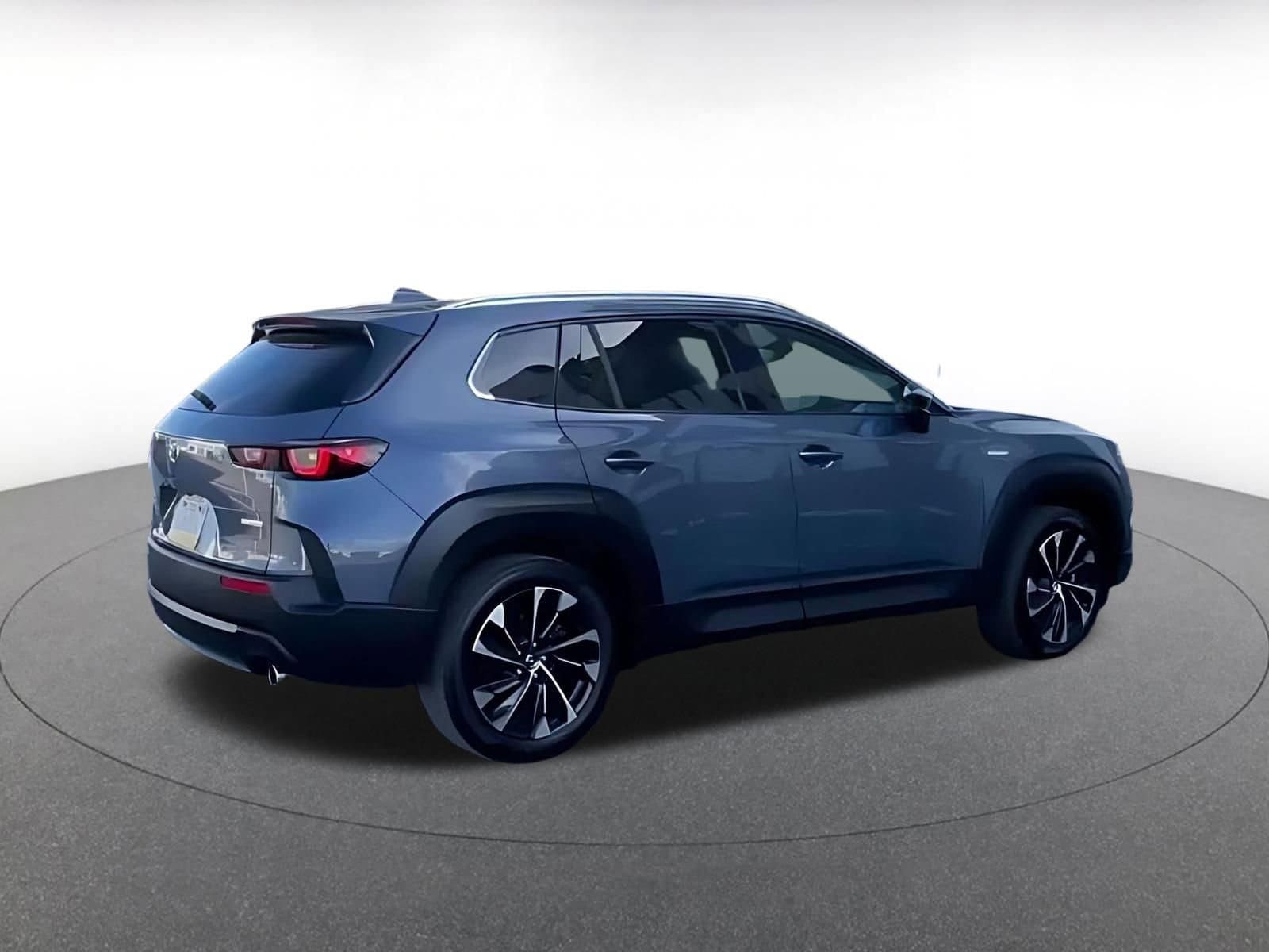 Thumbnail: 2025 Mazda CX-50 - 10