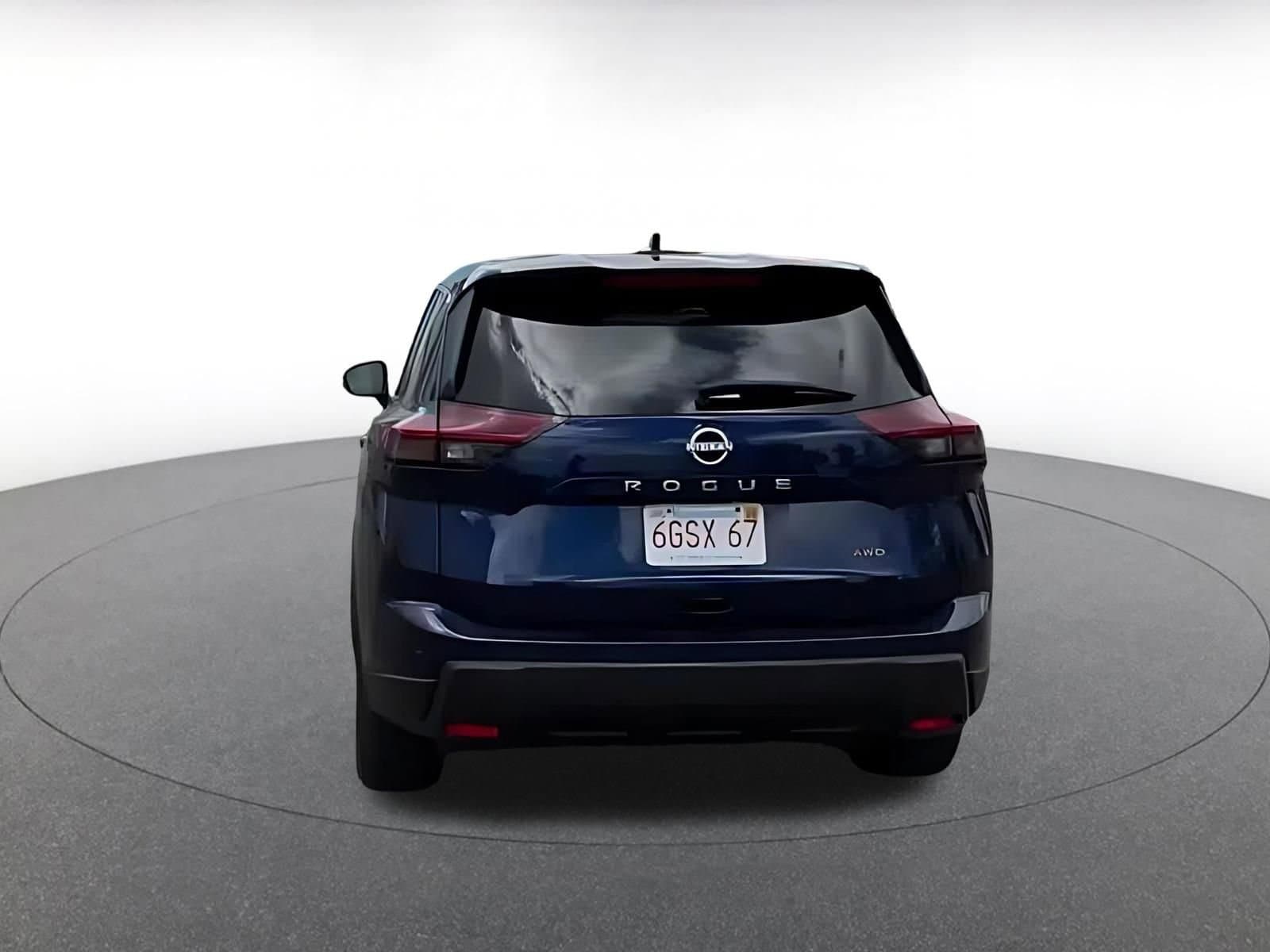 Thumbnail: 2025 Nissan Rogue - 11