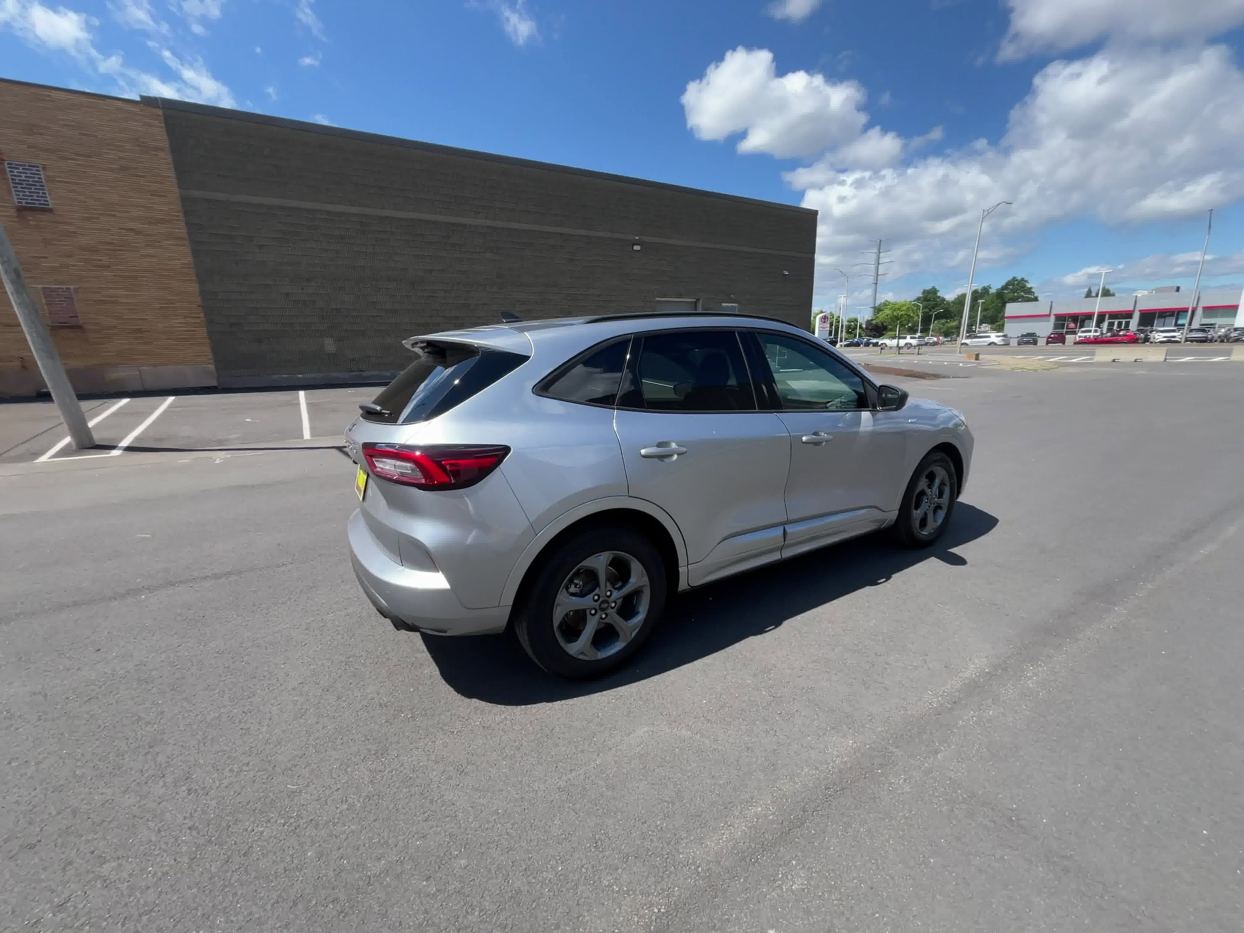 2023 Ford Escape ST-Line 15