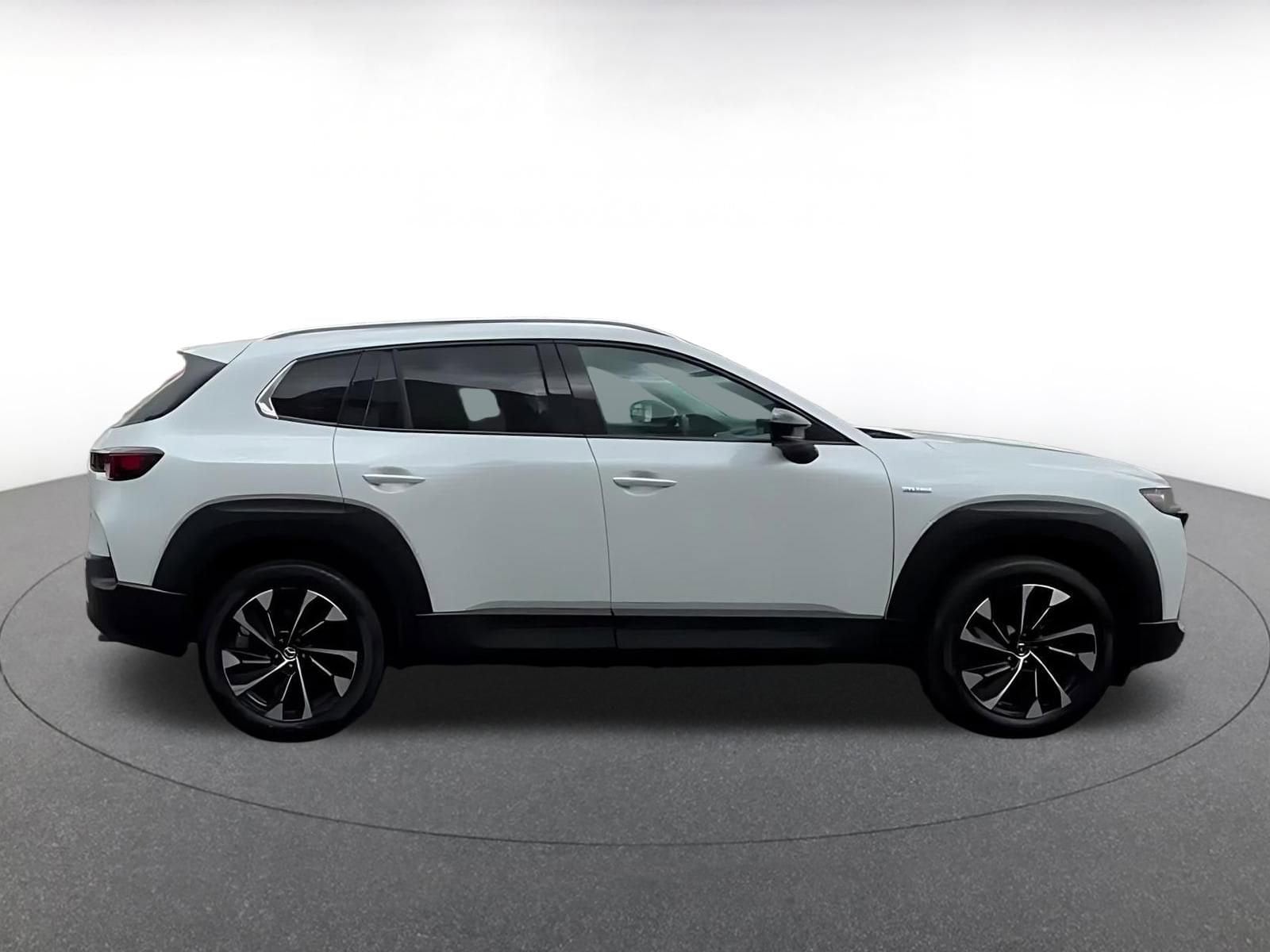 Thumbnail: 2025 Mazda CX-50 - 16