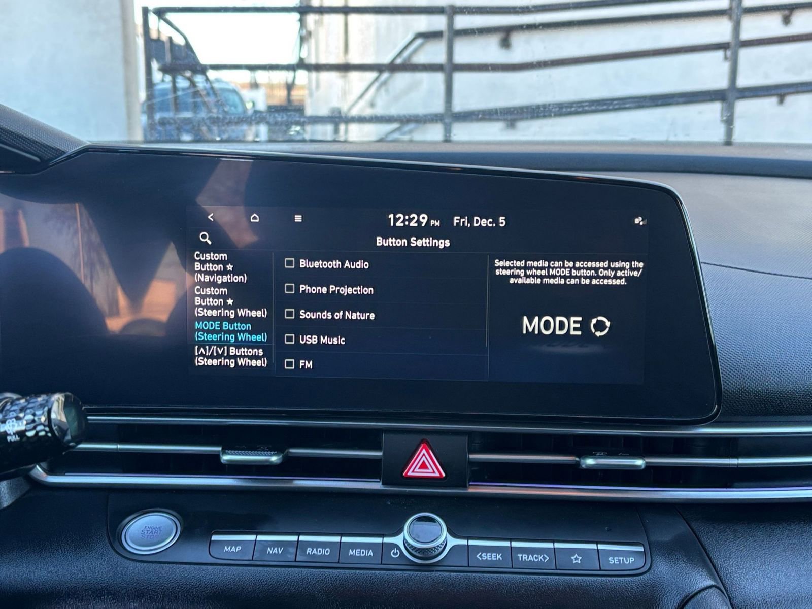 Thumbnail: 2025 Hyundai Elantra - 18