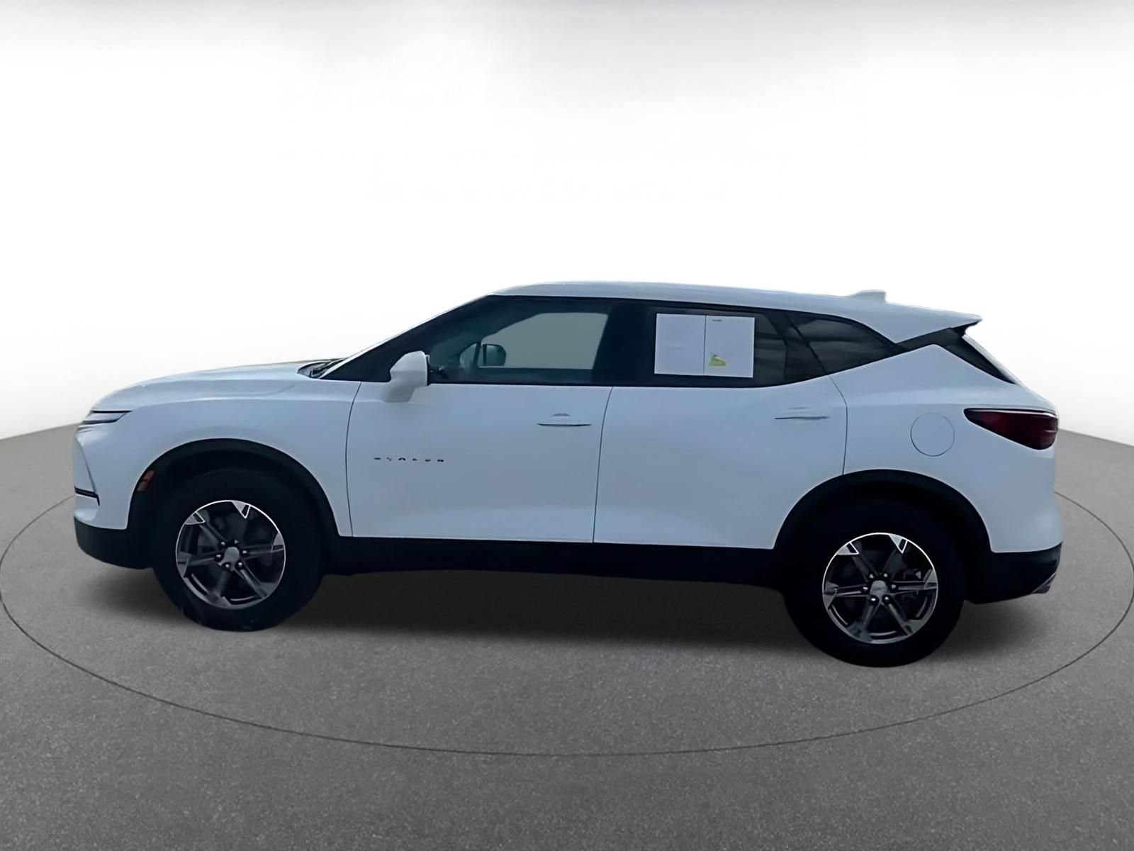 Thumbnail: 2026 Chevrolet Blazer - 8