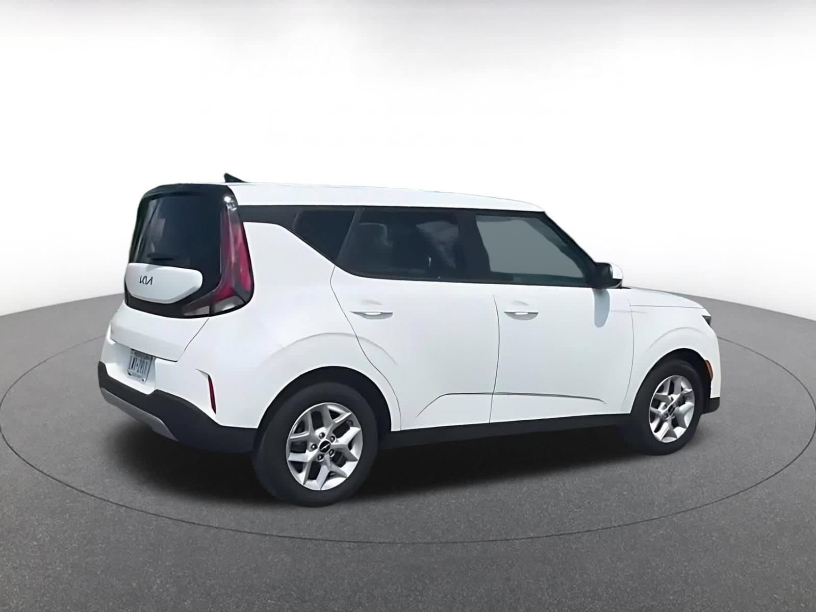 Thumbnail: 2025 Kia Soul - 12