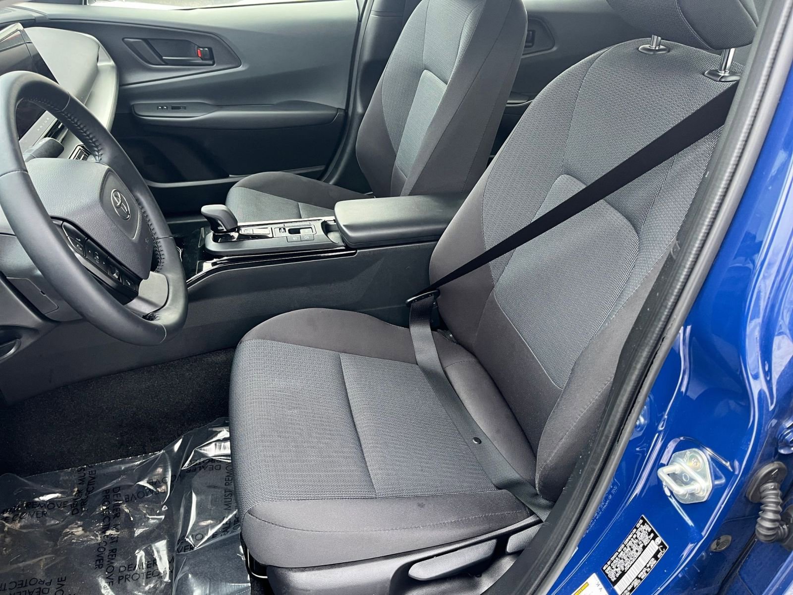 Thumbnail: 2025 Toyota Prius - 32