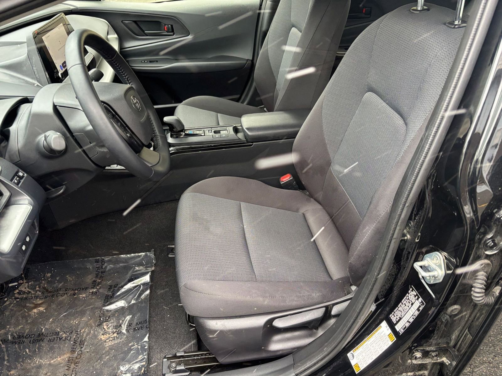 Thumbnail: 2025 Toyota Prius - 30