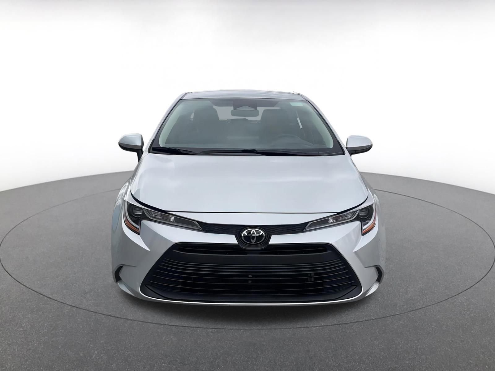Thumbnail: 2025 Toyota Corolla - 4