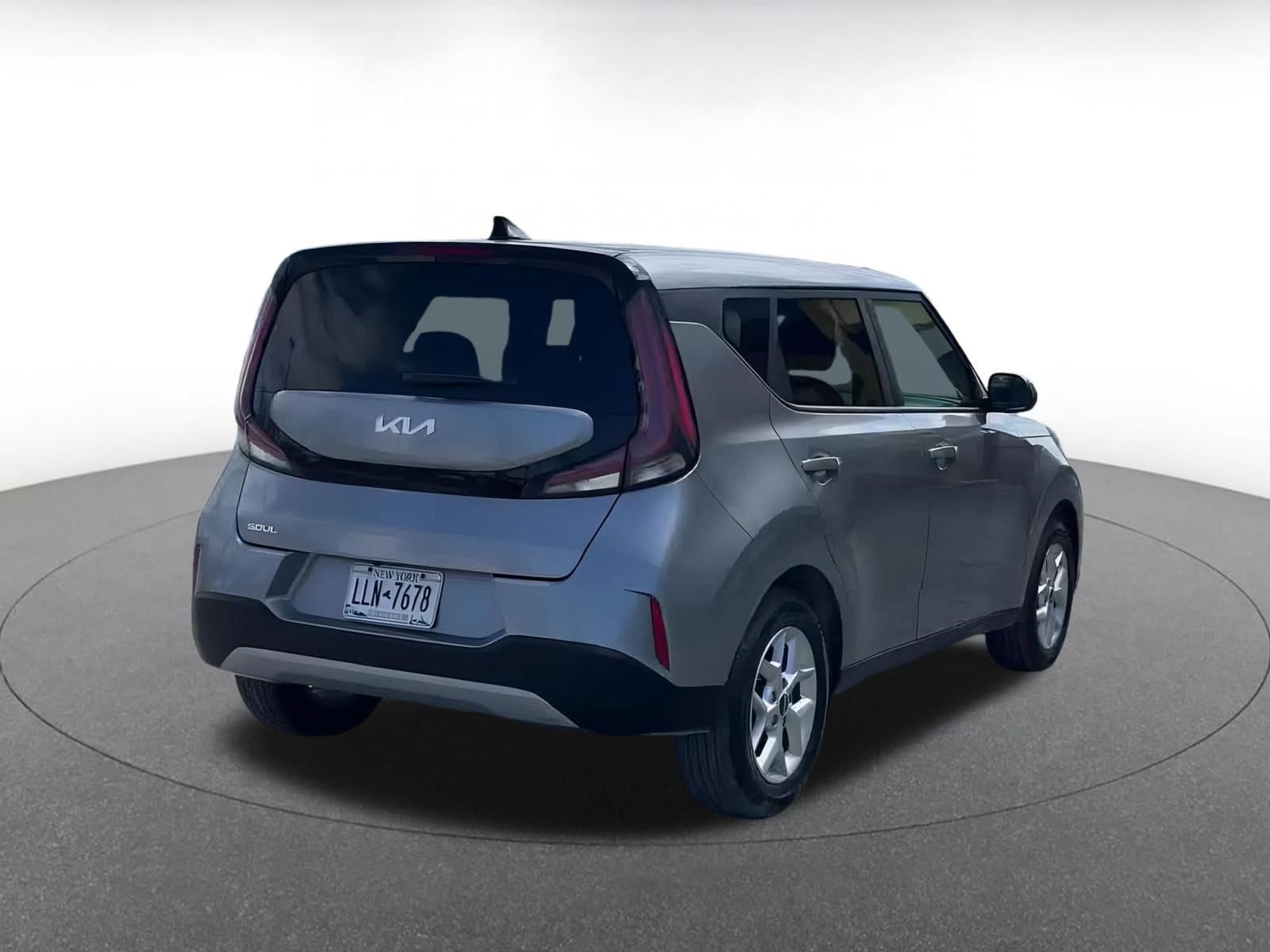 Thumbnail: 2024 Kia Soul - 13