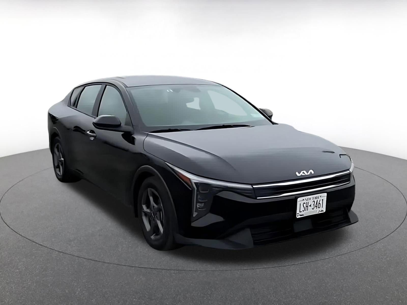 Thumbnail: 2025 Kia K4 - 3