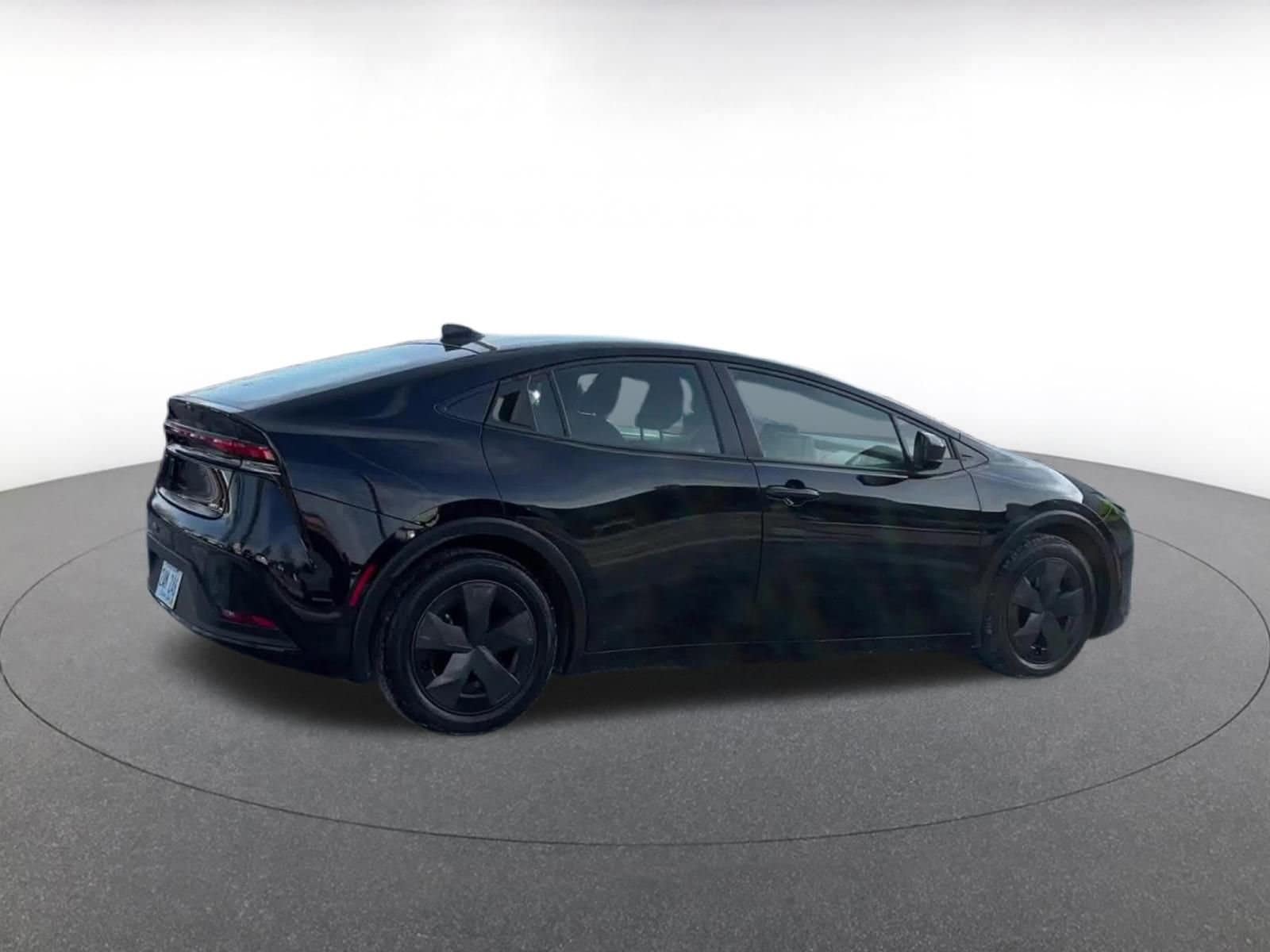 Thumbnail: 2025 Toyota Prius - 15