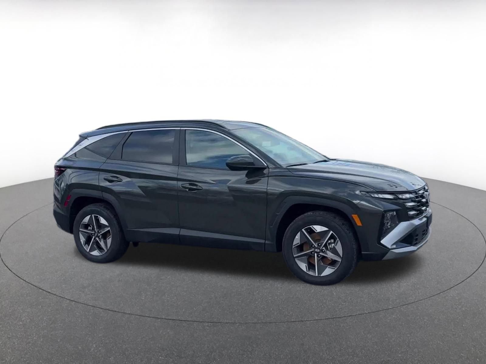 Thumbnail: 2025 Hyundai Tucson - 2