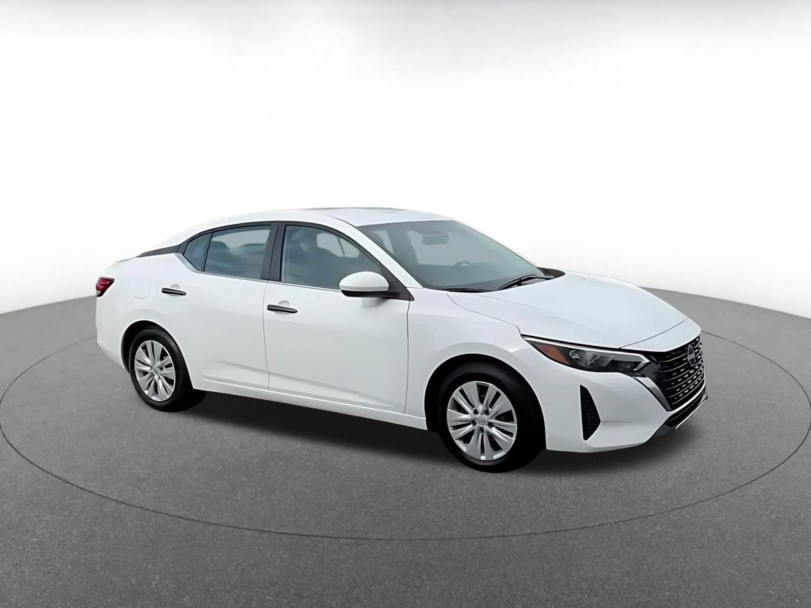Thumbnail: 2025 Nissan Sentra - 2