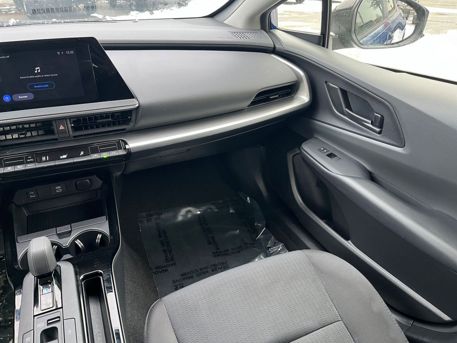 Thumbnail: 2025 Toyota Prius - 31