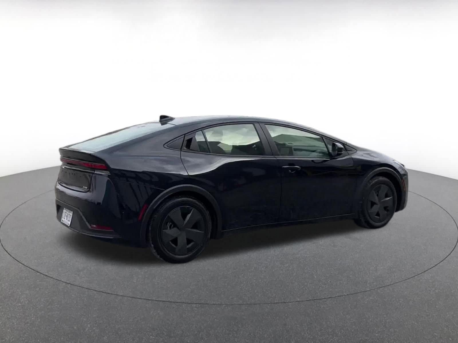 Thumbnail: 2025 Toyota Prius - 15