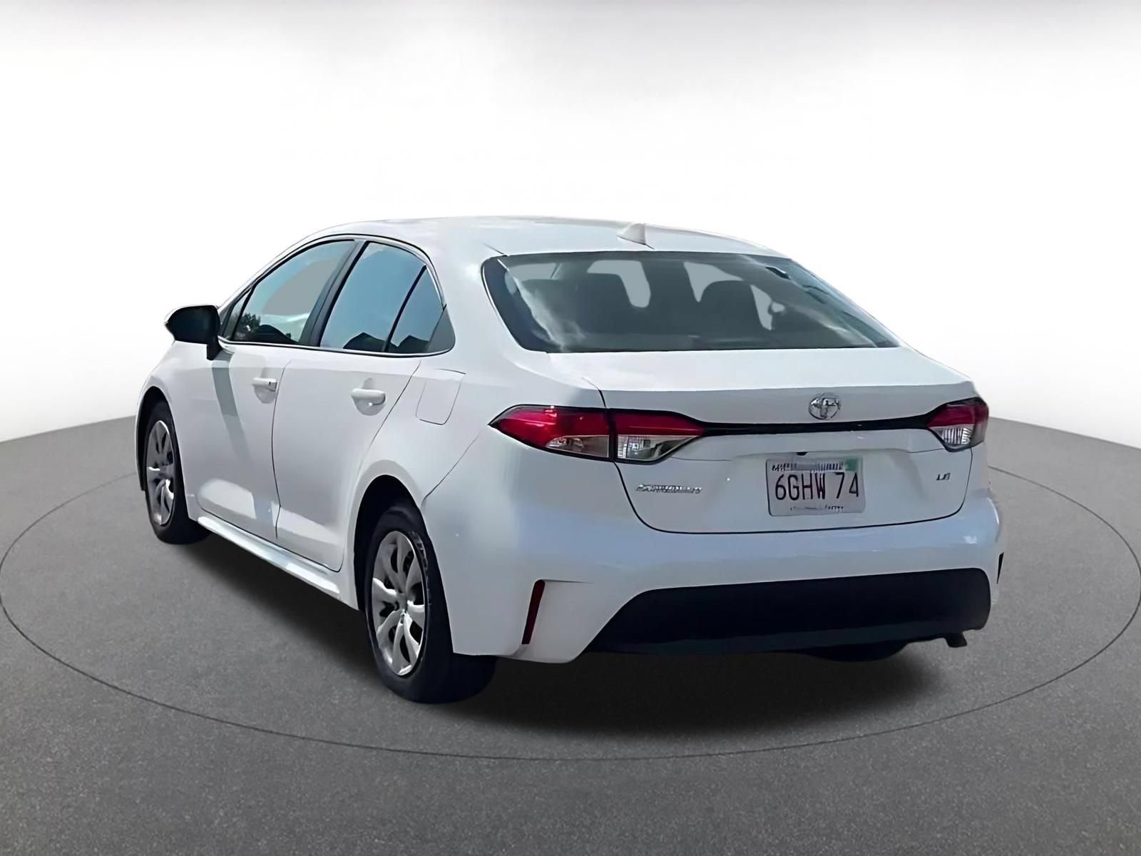 Thumbnail: 2025 Toyota Corolla - 10
