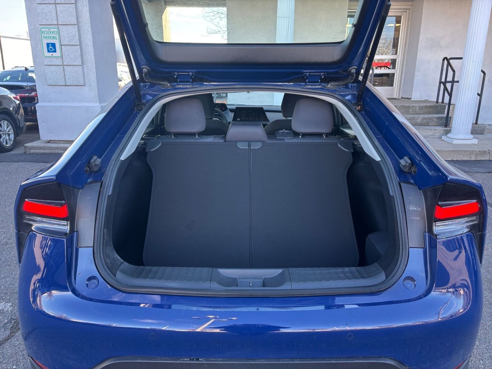 Thumbnail: 2025 Toyota Prius - 27