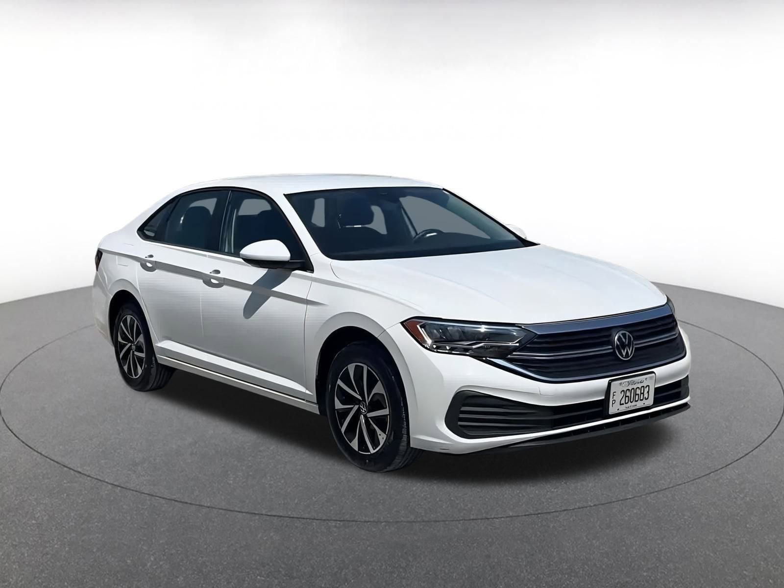 Thumbnail: 2024 Volkswagen Jetta - 3