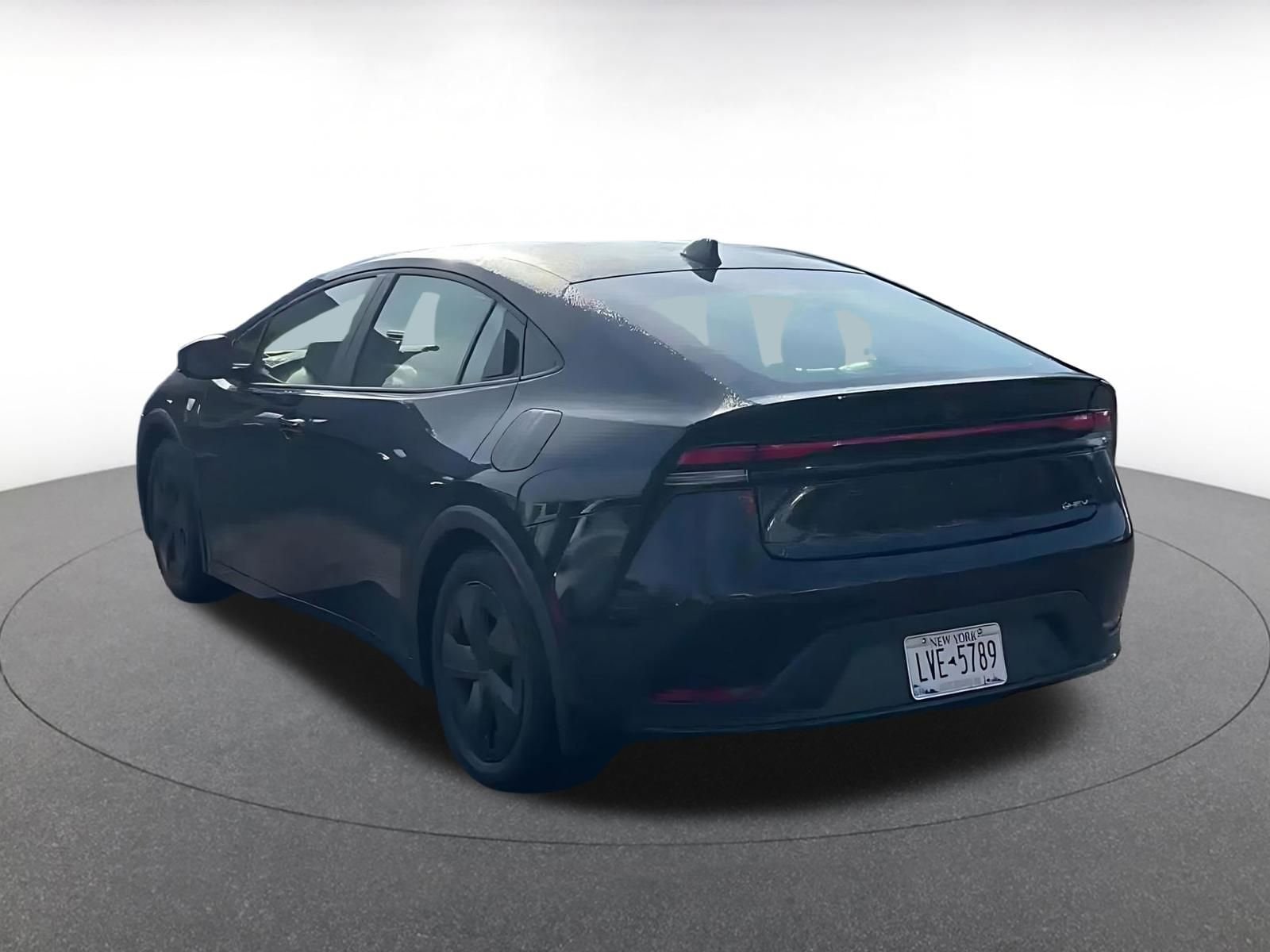 Thumbnail: 2025 Toyota Prius - 11