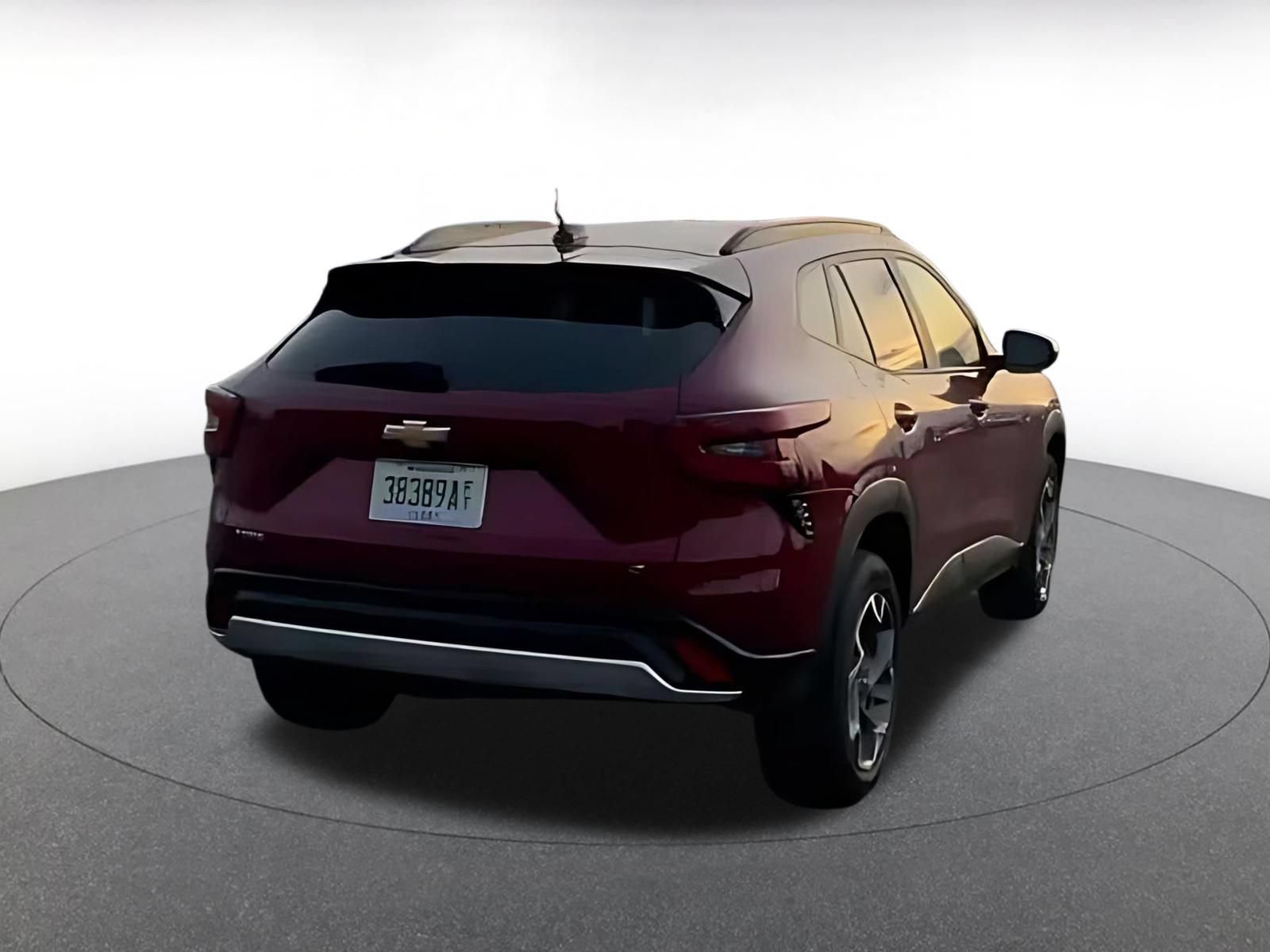 Thumbnail: 2025 Chevrolet Trax - 14