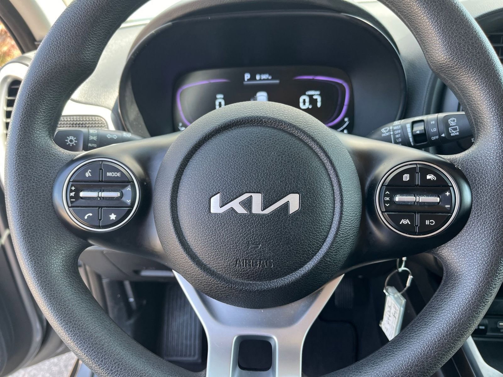Thumbnail: 2023 Kia Soul - 25