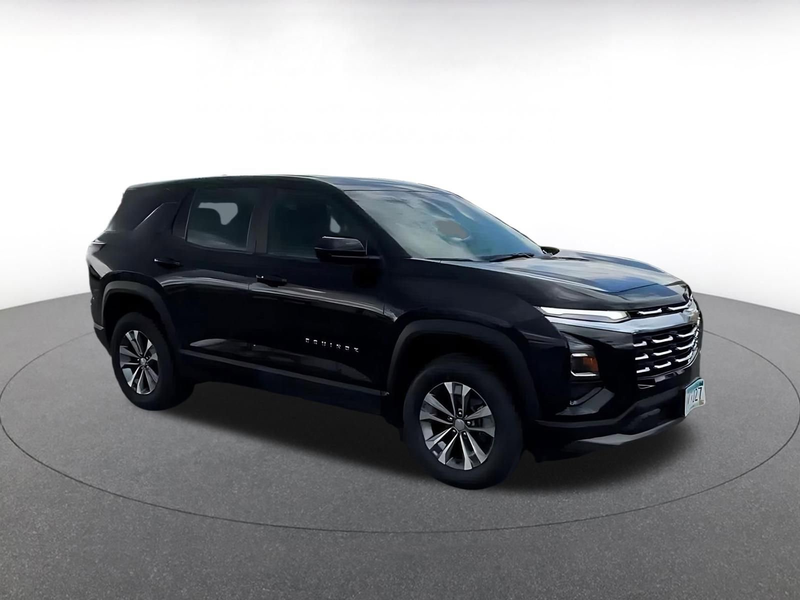 Thumbnail: 2025 Chevrolet Equinox - 2