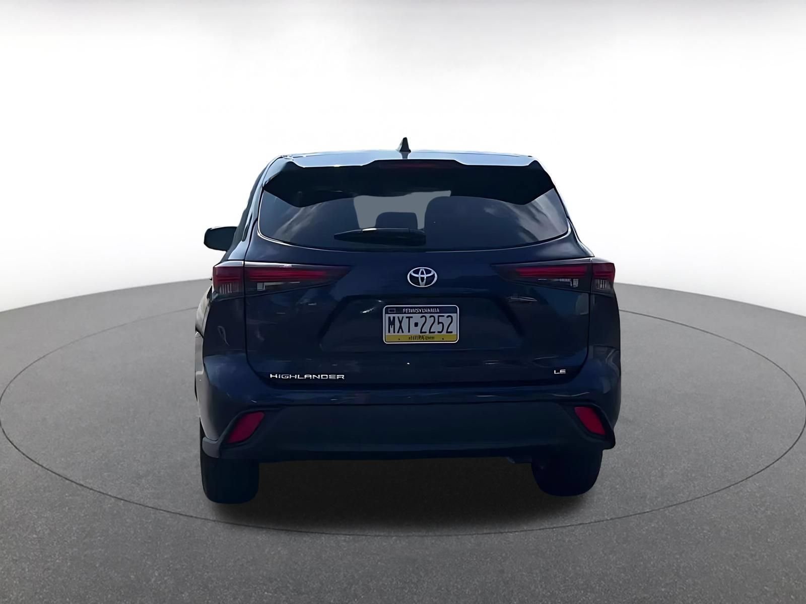 Thumbnail: 2025 Toyota Highlander - 11