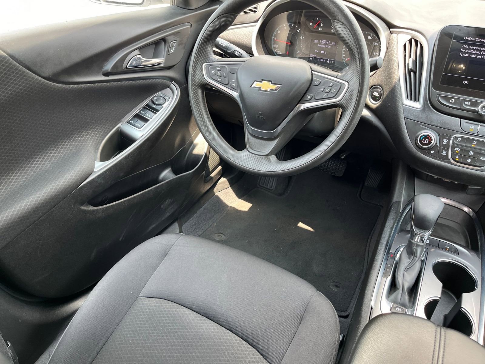 Thumbnail: 2023 Chevrolet Malibu - 30