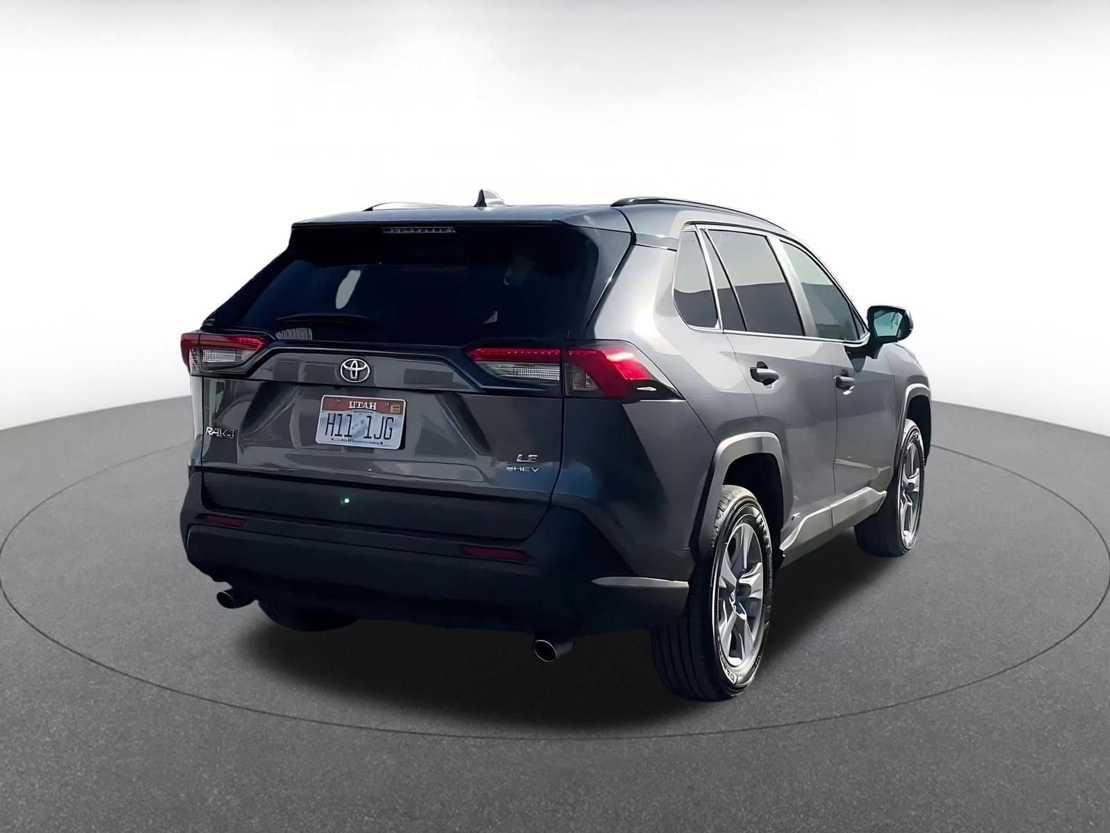 Thumbnail: 2025 Toyota RAV4 - 14