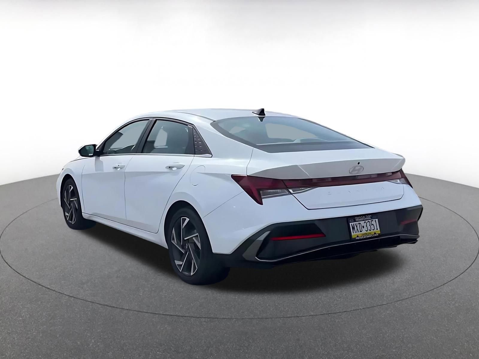 Thumbnail: 2025 Hyundai Elantra - 11