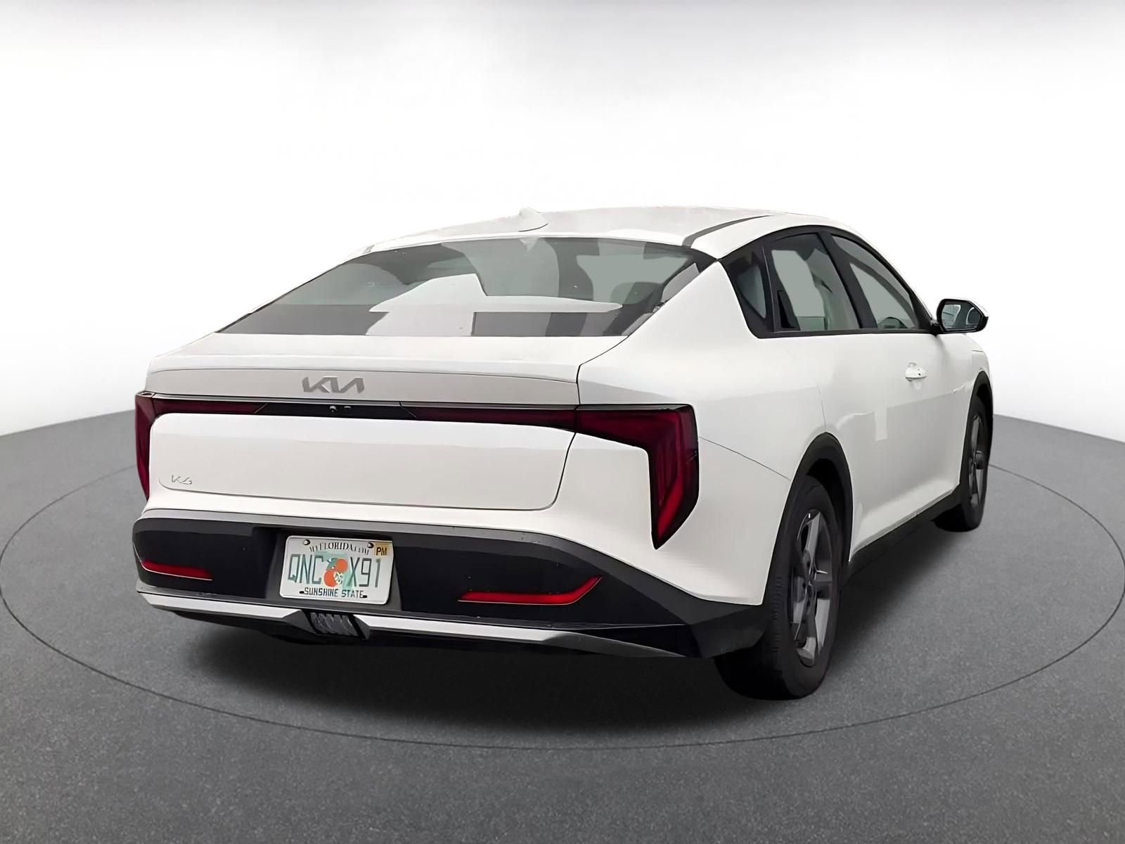 Thumbnail: 2025 Kia K4 - 14