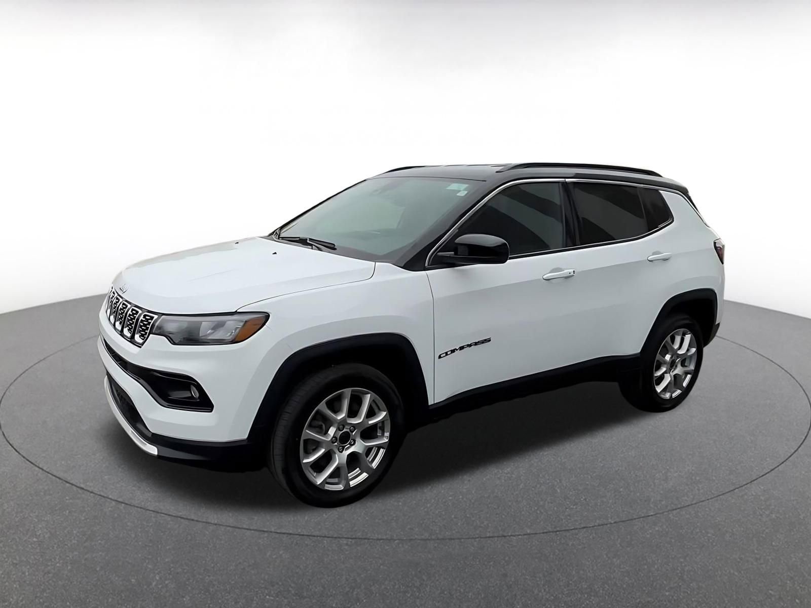 Thumbnail: 2025 Jeep Compass - 8