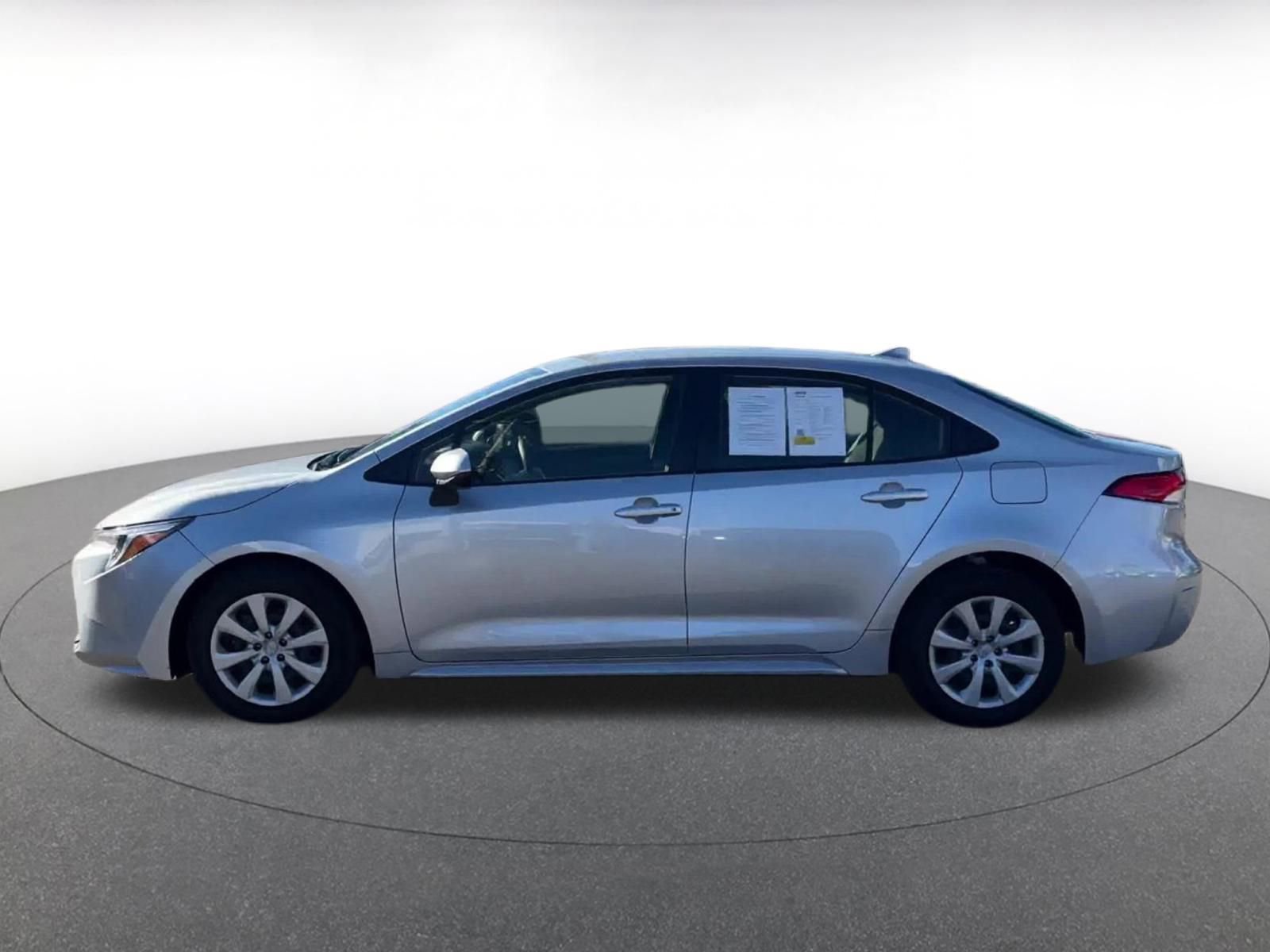 Thumbnail: 2025 Toyota Corolla - 9