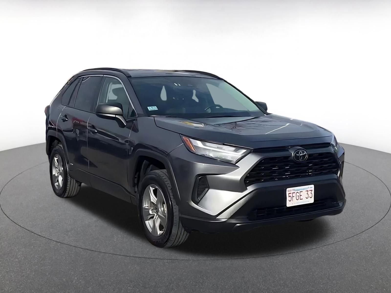 Thumbnail: 2025 Toyota RAV4 - 3