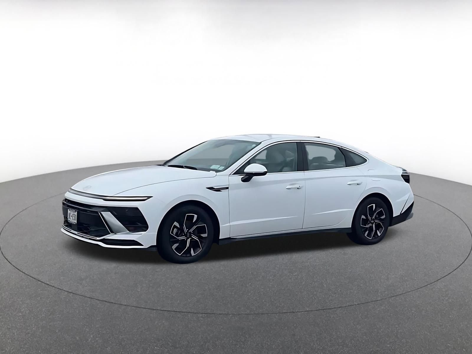 Thumbnail: 2025 Hyundai Sonata - 11