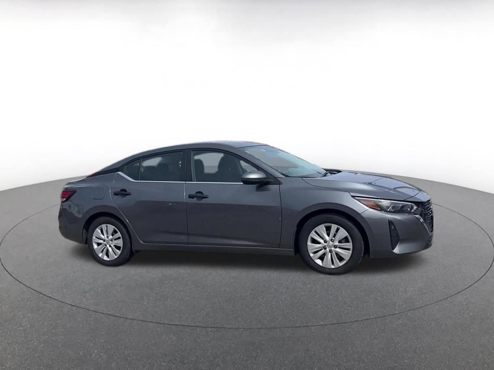 Thumbnail: 2025 Nissan Sentra - 2