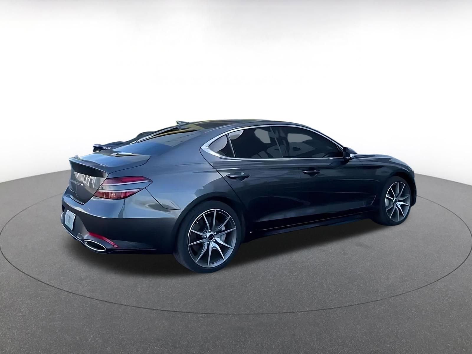 Thumbnail: 2025 Genesis G70 - 11