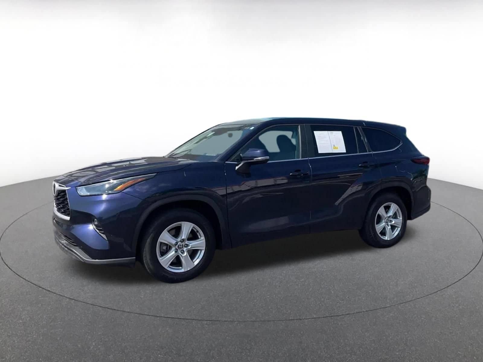 Thumbnail: 2025 Toyota Highlander - 7