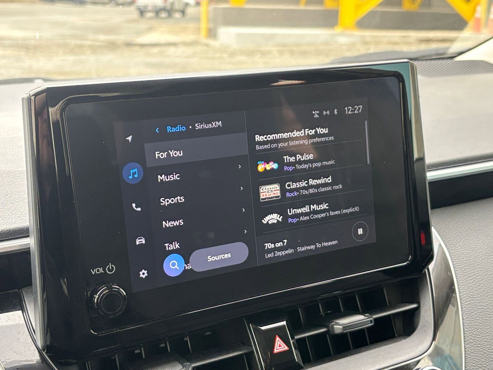 Thumbnail: 2025 Toyota Corolla - 20