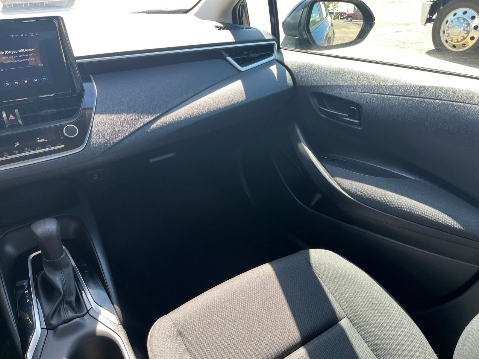 Thumbnail: 2024 Toyota Corolla - 31