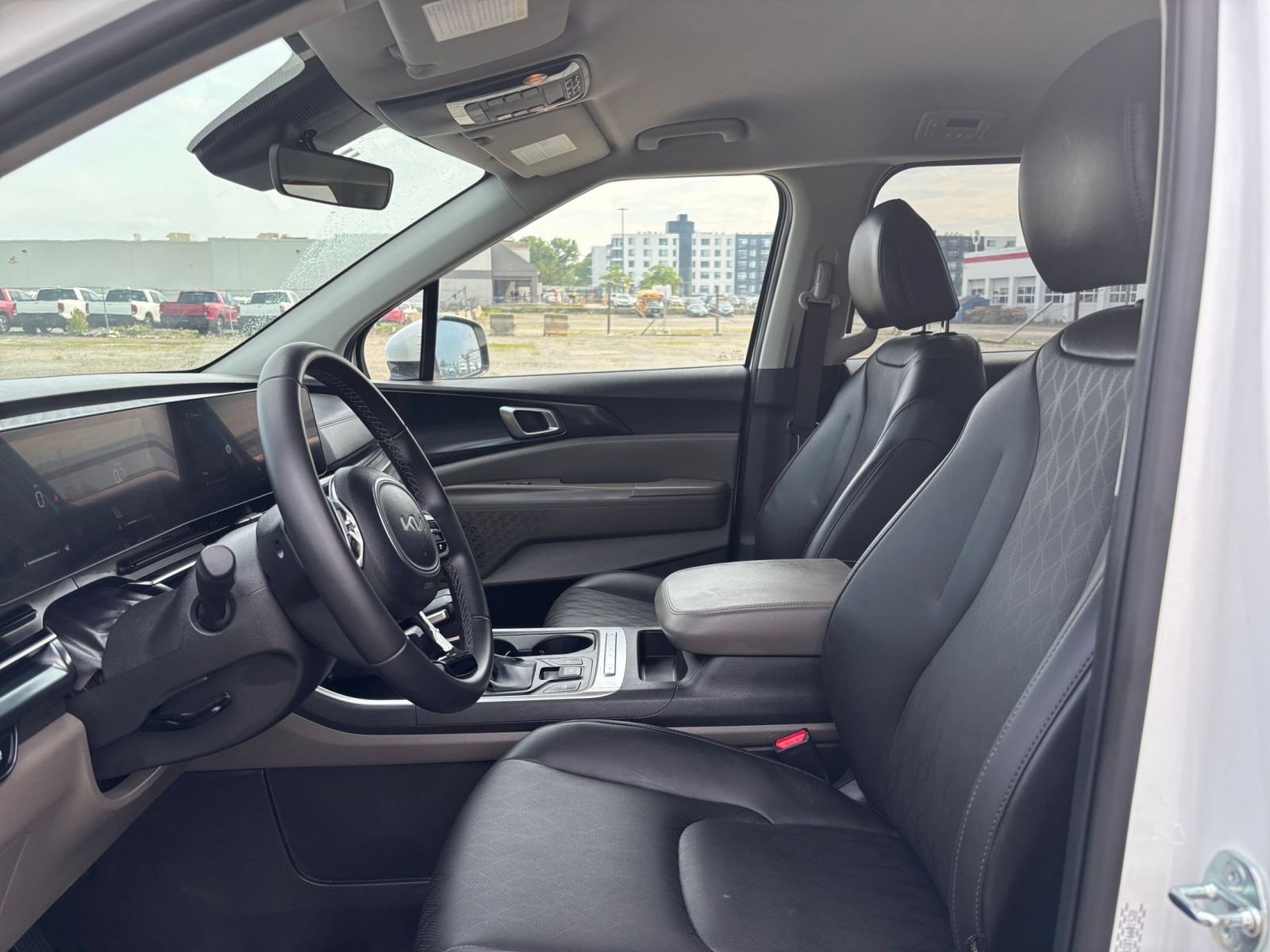 Thumbnail: 2026 Kia Carnival - 25
