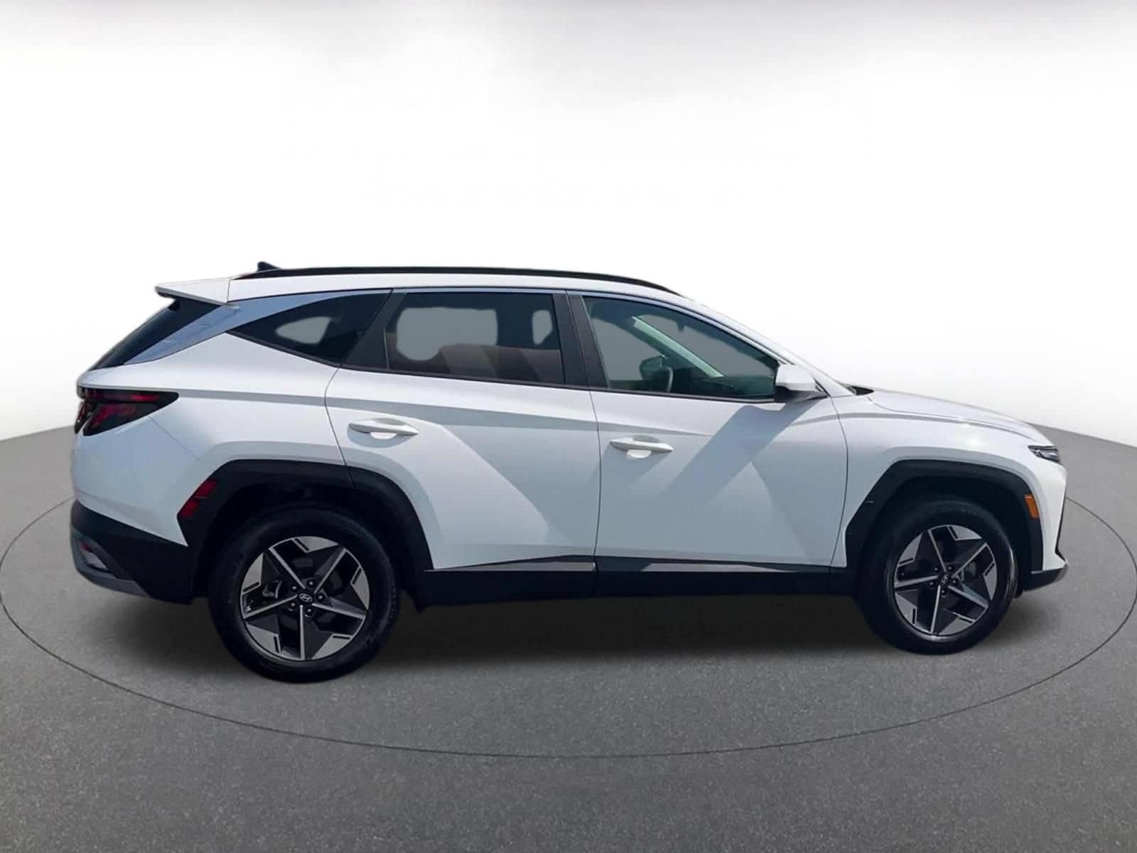 Thumbnail: 2025 Hyundai Tucson - 15