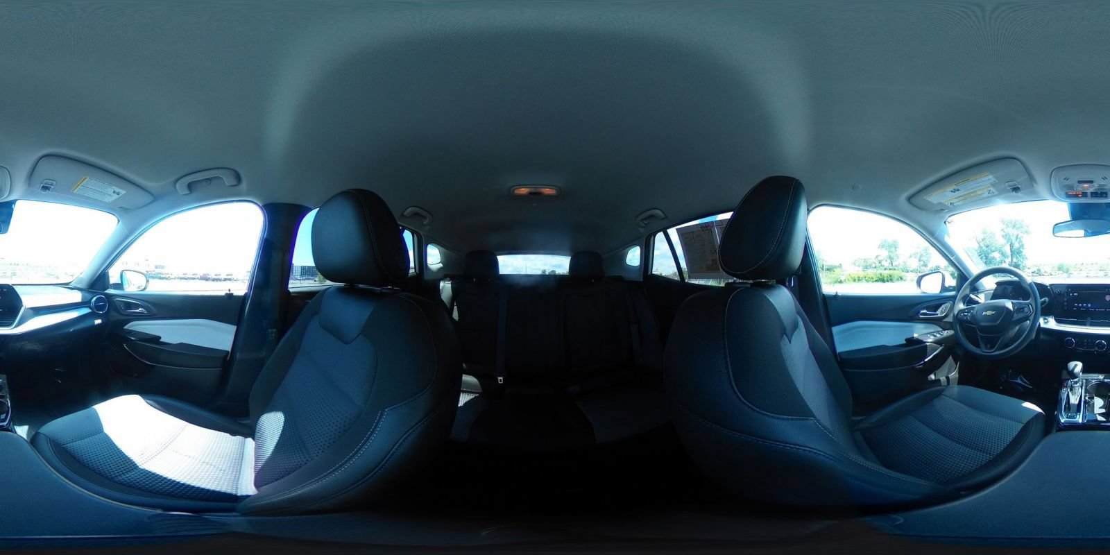 Thumbnail: 2025 Chevrolet Trax - 34