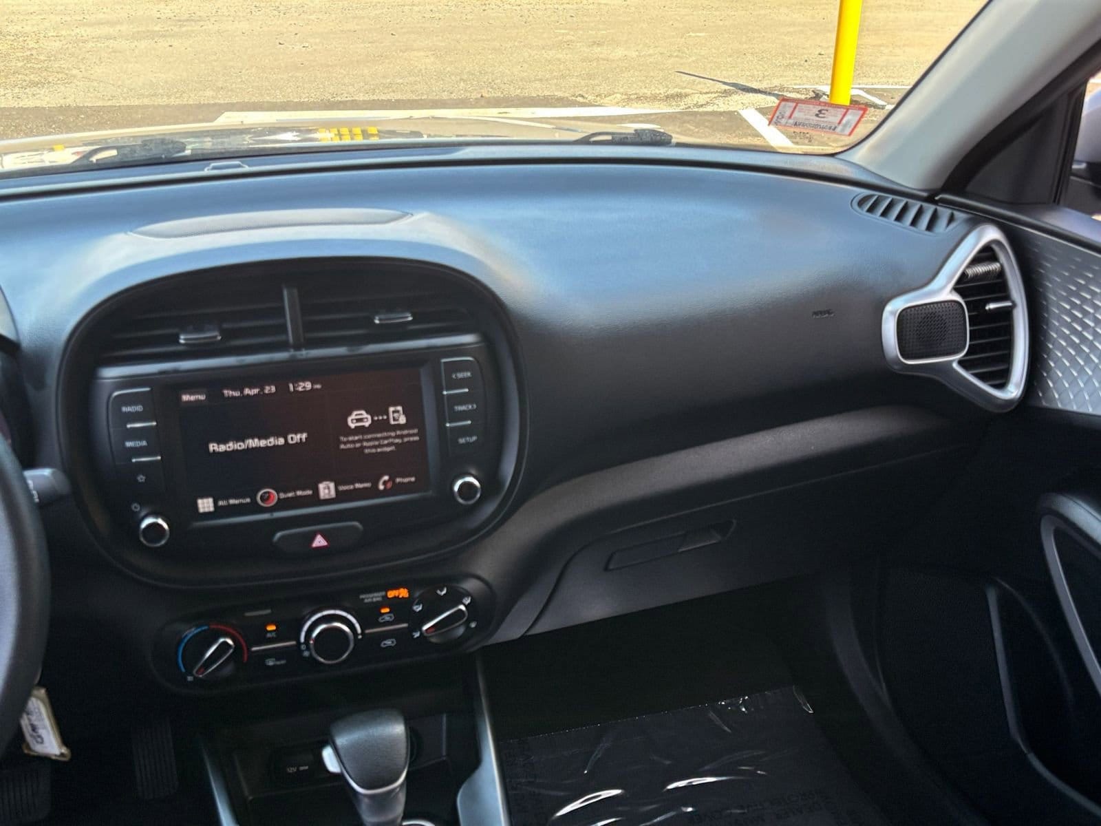 Thumbnail: 2025 Kia Soul - 31
