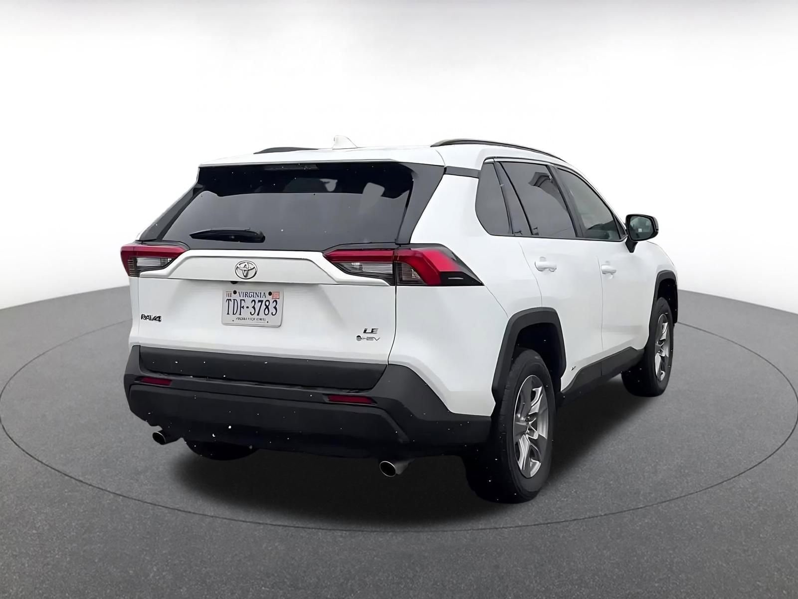 Thumbnail: 2025 Toyota RAV4 - 14