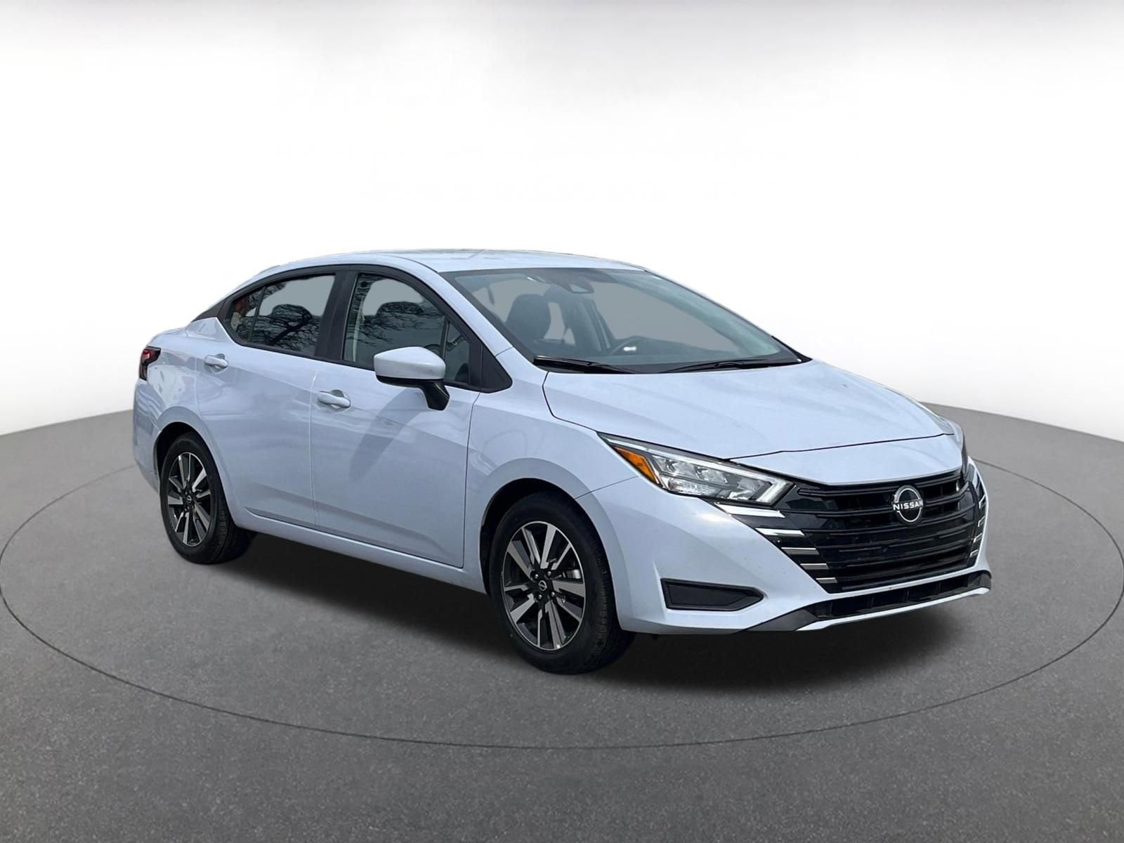 2025 Nissan Versa Sedan SV