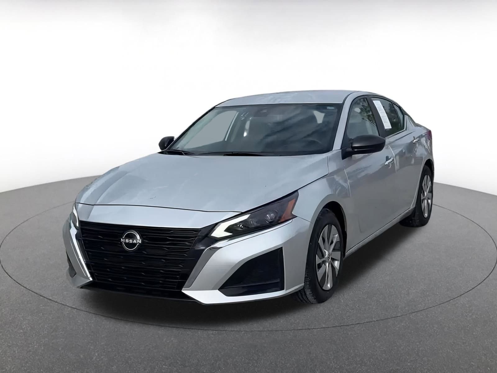 Thumbnail: 2024 Nissan Altima - 7