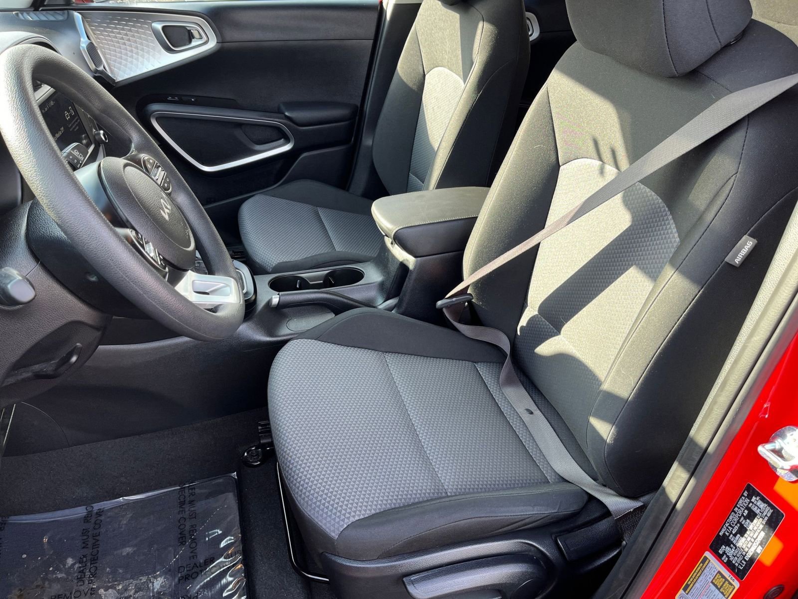 Thumbnail: 2025 Kia Soul - 32