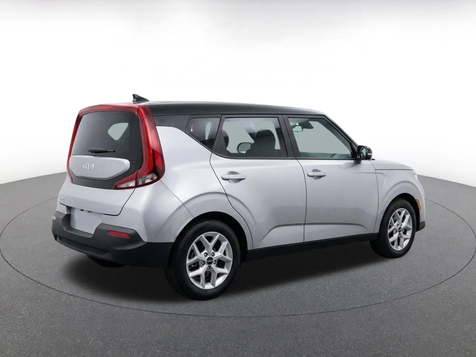Thumbnail: 2025 Kia Soul - 9