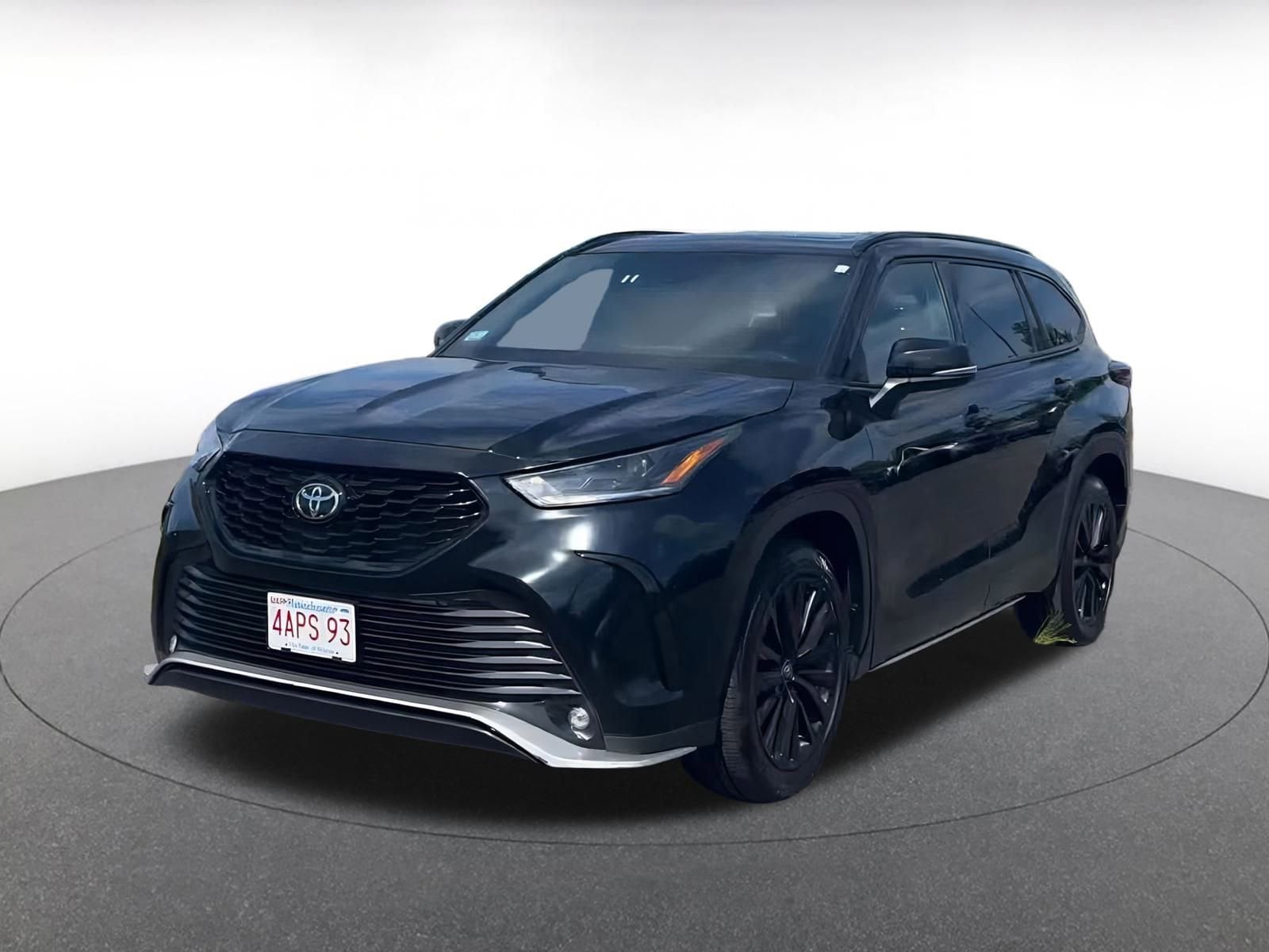 Thumbnail: 2024 Toyota Highlander - 6